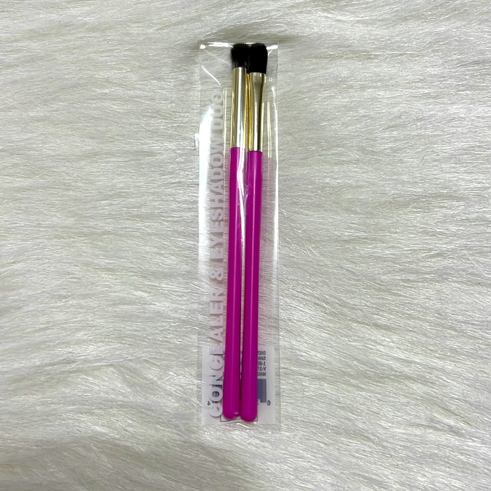 Concealer & Eyeshadow duo
